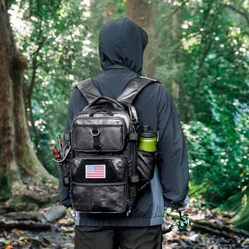 Fishing Backpack with Rod Holder (Black Camouflage Tpu)