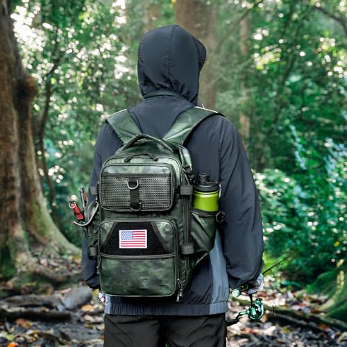 Fishing Backpack with Rod Holder (Green Camouflage Tpu)