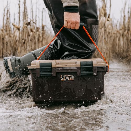 LoadOut 30 GoBox Divided Waterproof Cargo Case (Wetlands / GoBox 30)